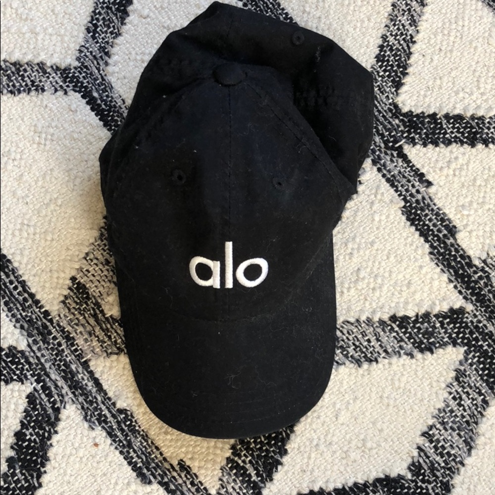 Alo Yoga hat